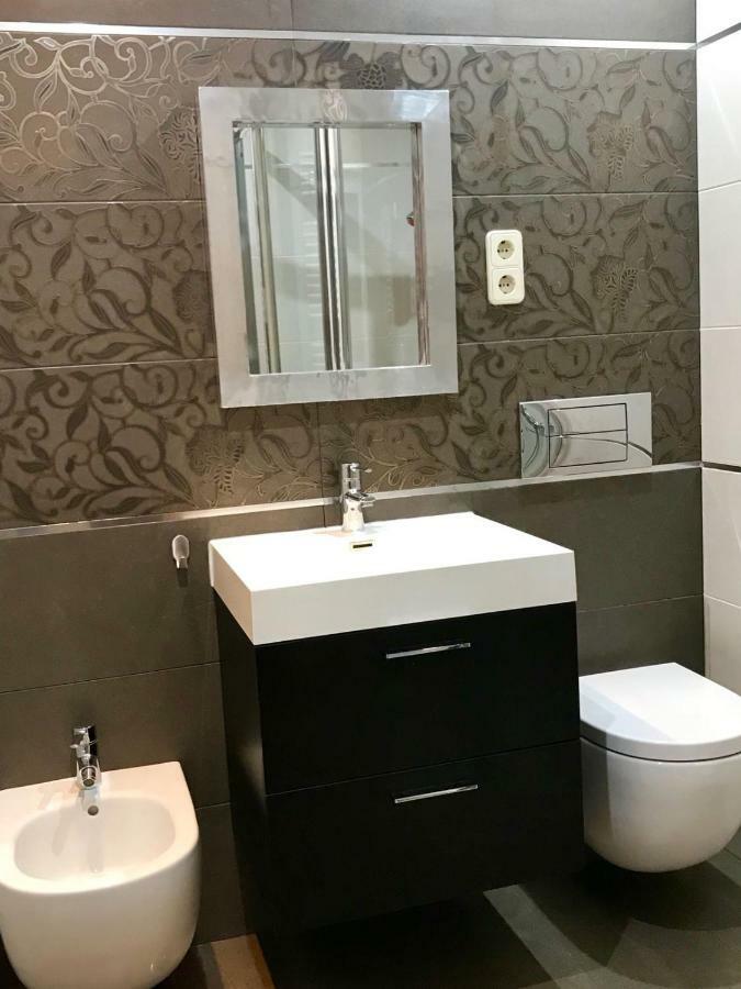 Best Apartment Near Real Madrid Stadium ภายนอก รูปภาพ